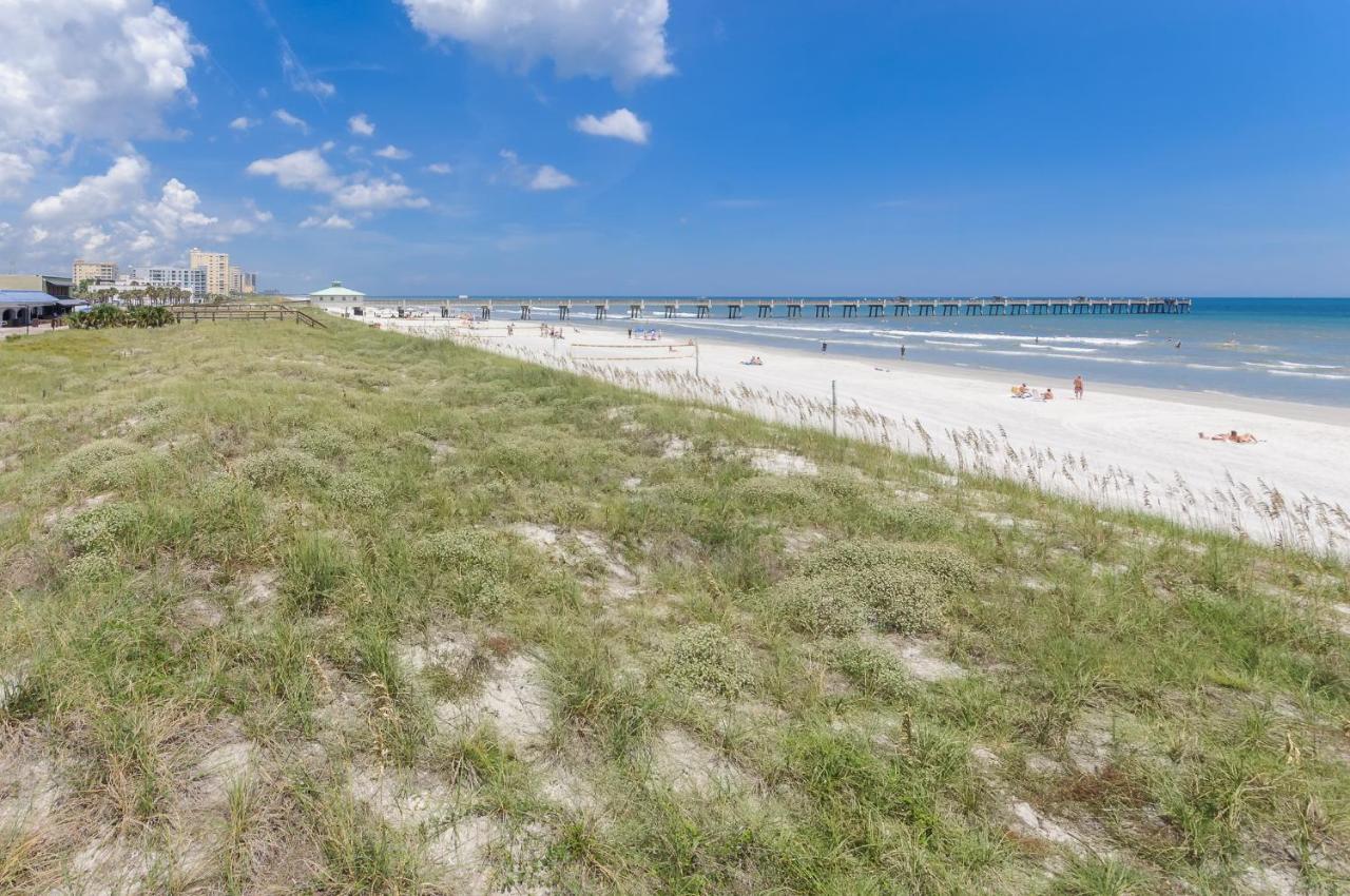 Seas The Day - 4 Blocks To The Beach, Restaurant, And Bar District - Great Deck And Outdoor Space!! شاطئ جاكسونفيل المظهر الخارجي الصورة