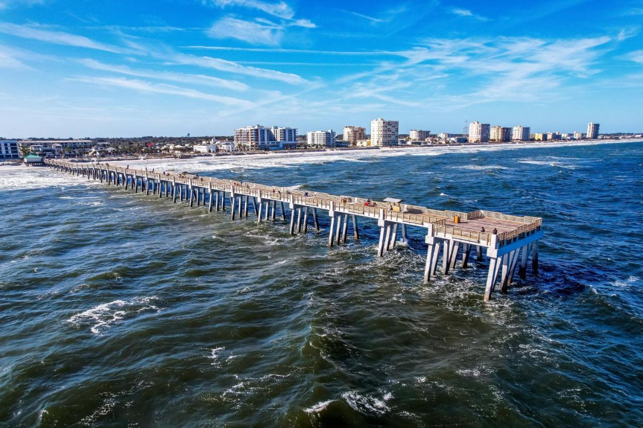 Seas The Day - 4 Blocks To The Beach, Restaurant, And Bar District - Great Deck And Outdoor Space!! شاطئ جاكسونفيل المظهر الخارجي الصورة